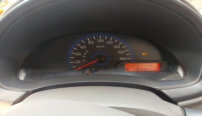 2015 Datsun Go T, Petrol, Manual, 32,284 km, interior