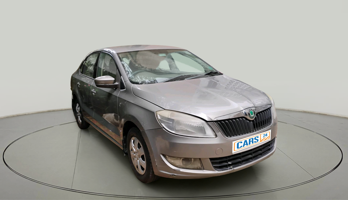 2012 Skoda Rapid AMBITION 1.6 MPI MT PLUS, Petrol, Manual, 48,712 km, exterior