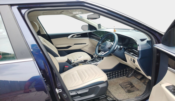 2022 KIA CARENS LUXURY PLUS 1.4 PETROL DCT 7 STR, Petrol, Automatic, 44,721 km, interior