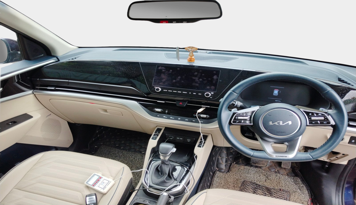 2022 KIA CARENS LUXURY PLUS 1.4 PETROL DCT 7 STR, Petrol, Automatic, 44,721 km, interior