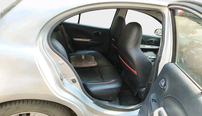 2016 Nissan Micra Active XV, Petrol, Manual, 51,834 km, interior