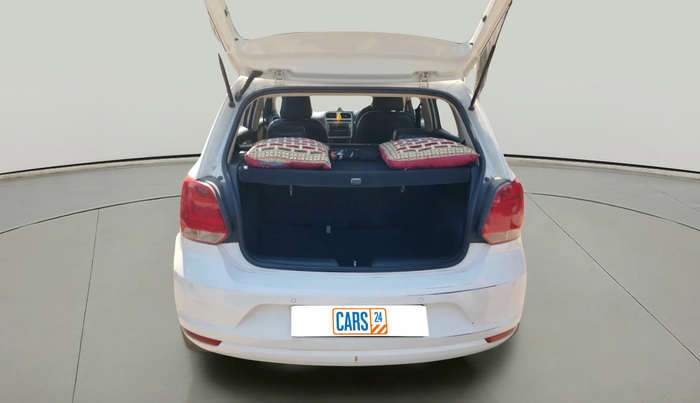 2015 Volkswagen Polo HIGHLINE1.2L, Petrol, Manual, 90,330 km, exterior