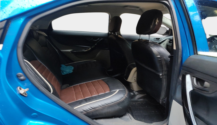 2018 Tata NEXON XM PETROL, Petrol, Manual, 61,871 km, interior