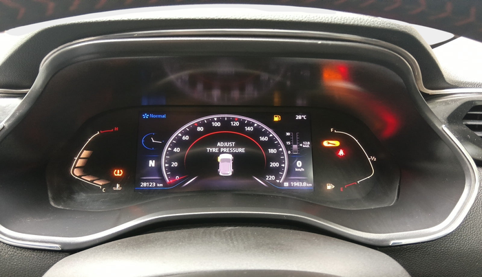 2023 Renault Kiger RXZ AMT, Petrol, Automatic, 28,123 km, interior