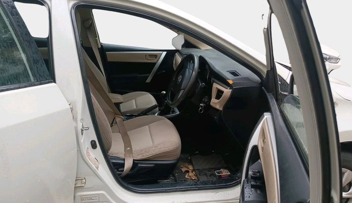 2015 Toyota Corolla Altis JS PETROL, Petrol, Manual, 51,000 km, interior