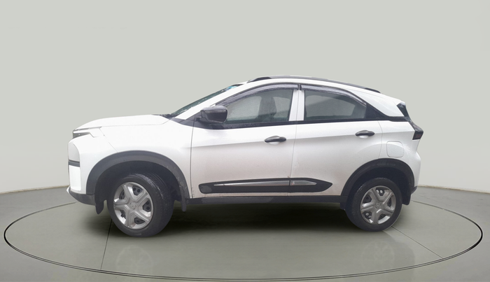 2024 Tata NEXON SMART+ SUNROOF 1.2 PETROL, Petrol, Manual, 8,742 km, exterior