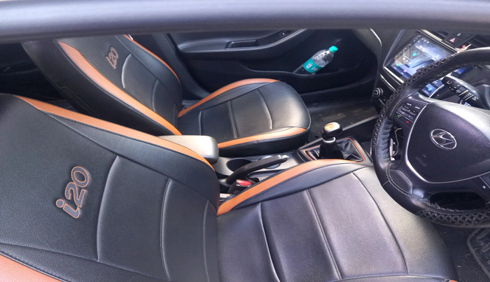 2017 Hyundai i20 Active 1.2 SX, Petrol, Manual, 30,908 km, interior