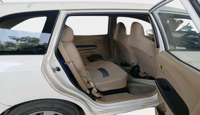 2015 Honda Mobilio 1.5L I-VTEC S, Petrol, Manual, 65,726 km, interior