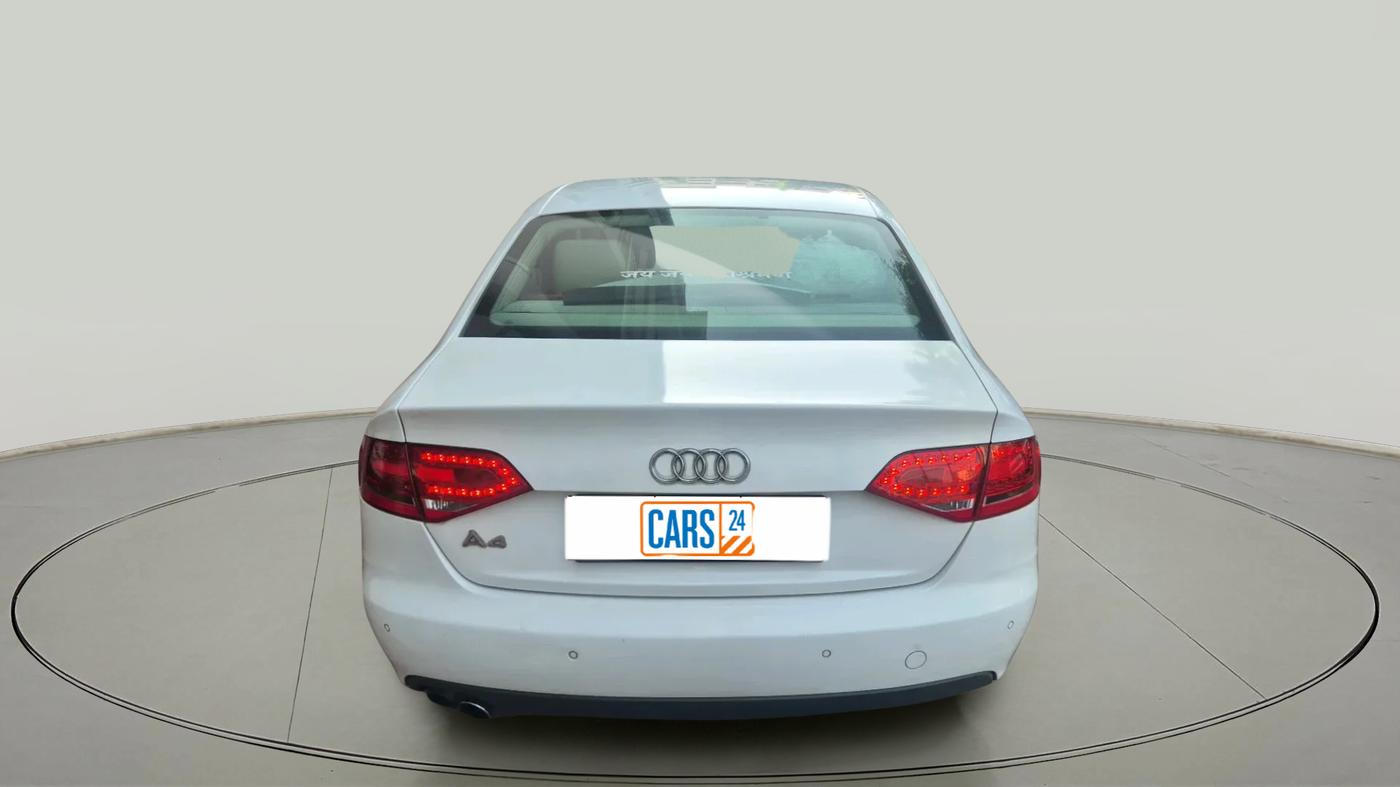 2011 Audi A4 2.0 TDI, Diesel, Automatic, 93,200 km, exterior