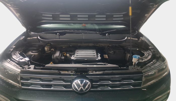 2023 Volkswagen TAIGUN TOPLINE 1.0 TSI MT, Petrol, Manual, 36,087 km, exterior