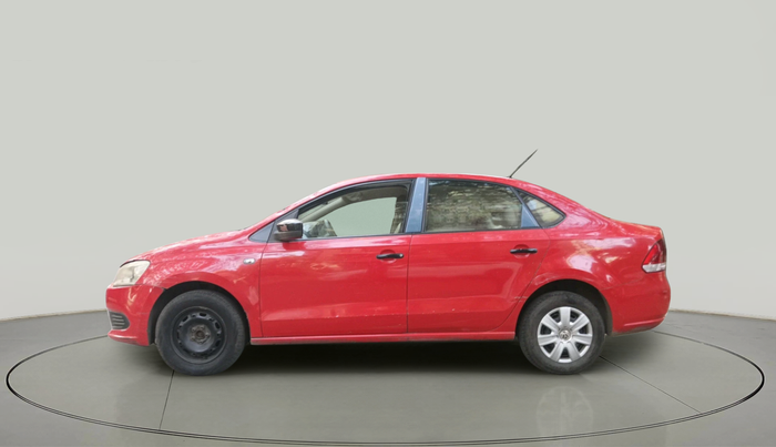 2011 Volkswagen Vento TRENDLINE 1.6, Petrol, Manual, 60,667 km, exterior