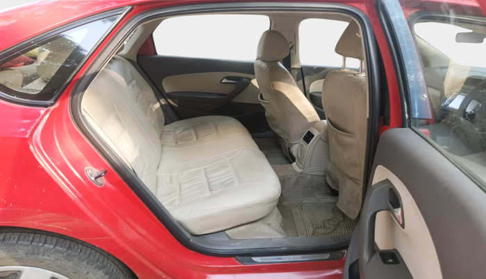 2011 Volkswagen Vento TRENDLINE 1.6, Petrol, Manual, 60,667 km, interior