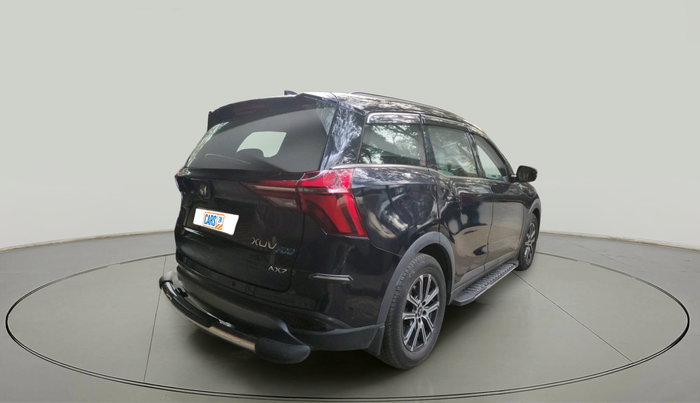 2023 Mahindra XUV700 AX 7 P AT 7 STR, Petrol, Automatic, 22,068 km, exterior