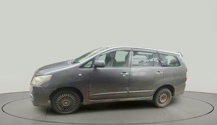 2014 Toyota Innova 2.5 GX 8 STR, Diesel, Manual, 2,69,746 km, exterior
