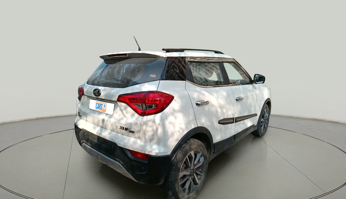 2021 Mahindra XUV300 W8 (O) 1.2 PETROL AMT, Petrol, Automatic, 74,877 km, exterior