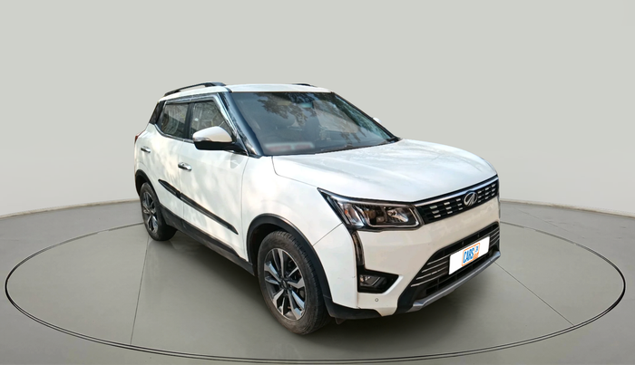 2021 Mahindra XUV300 W8 (O) 1.2 PETROL AMT, Petrol, Automatic, 74,877 km, exterior