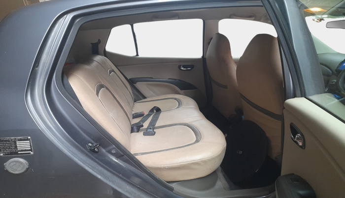 2013 Hyundai i10 SPORTZ 1.1 LPG, Petrol, Manual, 51,441 km, interior