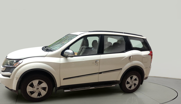 2014 Mahindra XUV500 W6, Diesel, Manual, 44,776 km, exterior
