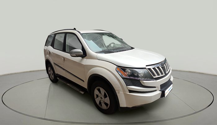 2014 Mahindra XUV500 W6, Diesel, Manual, 44,776 km, exterior