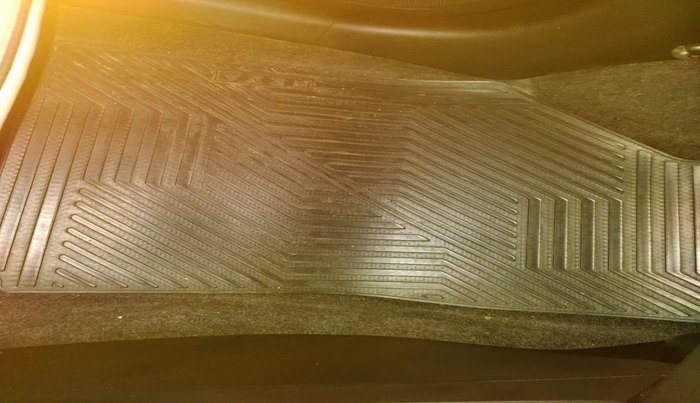 2020 Maruti XL6 ZETA AT, Petrol, Automatic, 27,120 km, interior