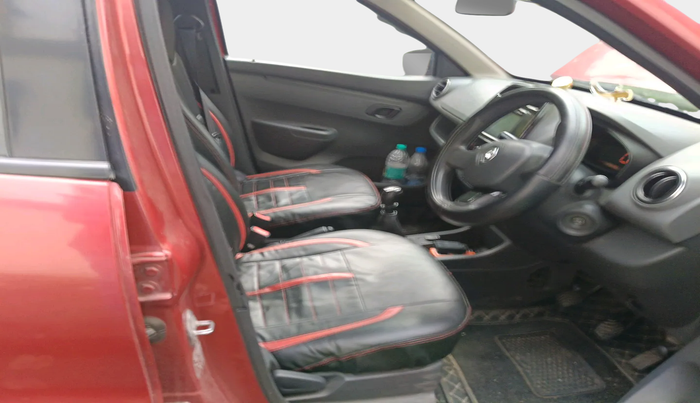 2016 Renault Kwid RXT 0.8, Petrol, Manual, 51,723 km, interior