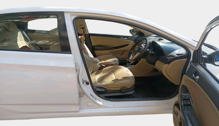 2014 Hyundai Verna FLUIDIC 1.6 CRDI SX AT, Diesel, Automatic, 84,285 km, interior