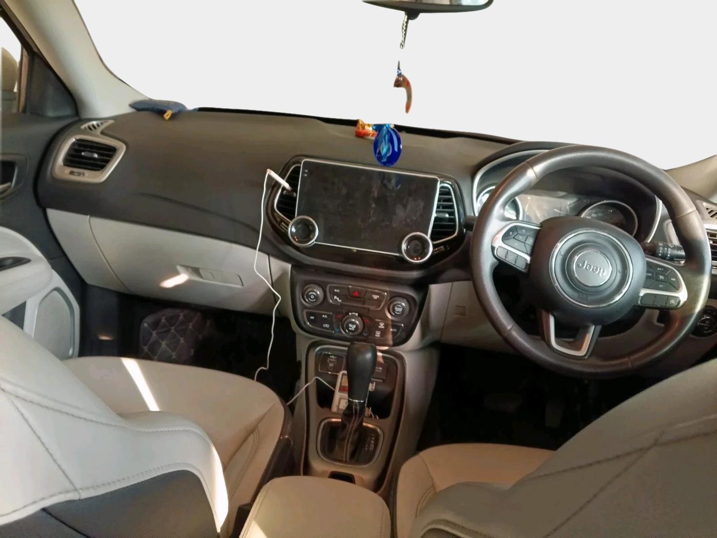 2020 Jeep Compass LONGITUDE PLUS 1.4 PETROL AT, Petrol, Automatic, 73,902 km, interior