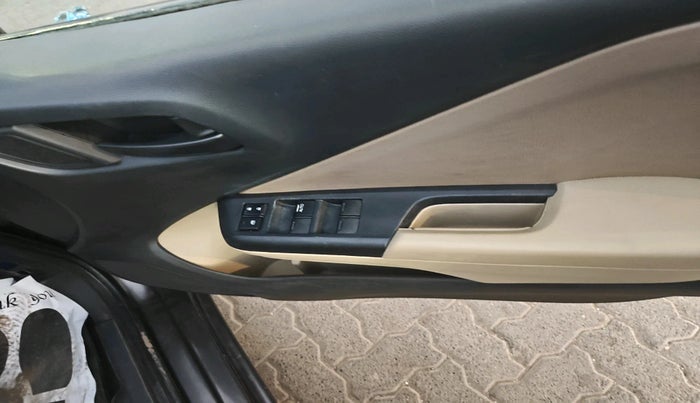 2014 Honda City 1.5L I-VTEC SV, Petrol, Manual, 1,18,030 km, interior