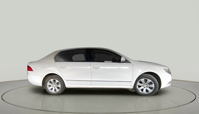 2012 Skoda Superb ELEGANCE 1.8 TSI MT, Petrol, Manual, 62,567 km, exterior