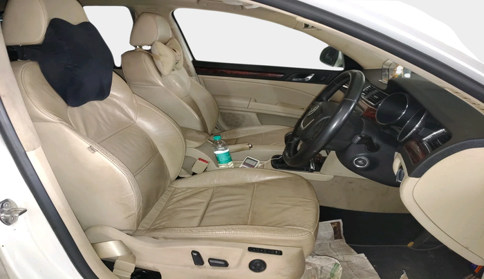 2012 Skoda Superb ELEGANCE 1.8 TSI MT, Petrol, Manual, 62,567 km, interior