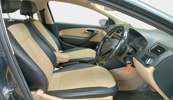 2017 Volkswagen Ameo HIGHLINE DSG 1.5 DIESEL , Diesel, Automatic, 15,690 km, interior