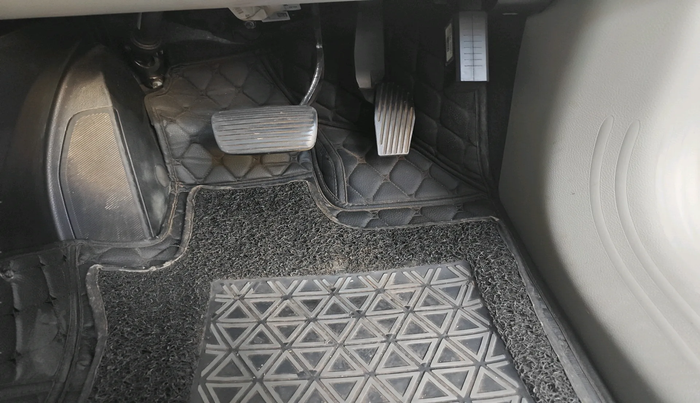 2022 Jeep Compass LONGITUDE (O) 1.4 PETROL DCT, Petrol, Automatic, 27,207 km, interior