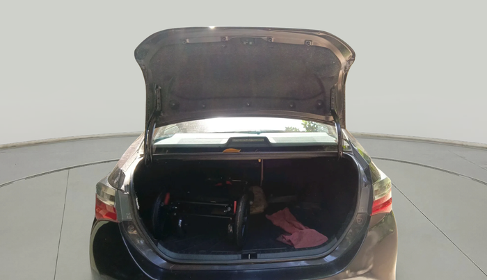 2017 Toyota Corolla Altis GL PETROL, Petrol, Manual, 67,529 km, exterior