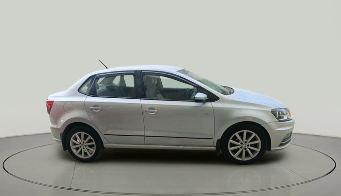 2017 Volkswagen Ameo HIGHLINE PLUS 1.5L AT 16 ALLOY, Diesel, Automatic, 1,18,149 km, exterior