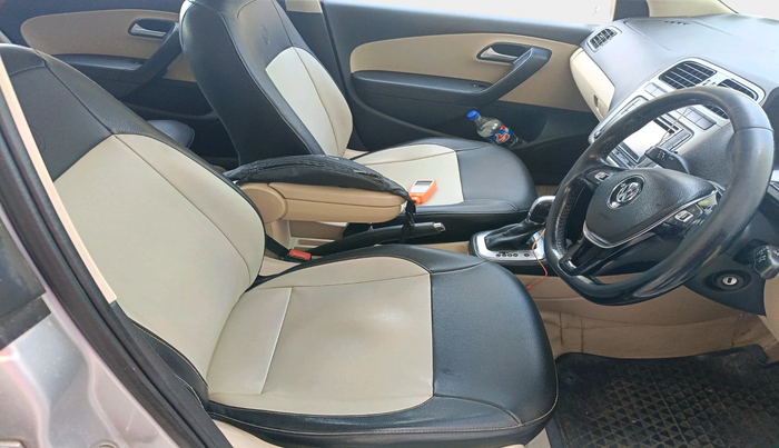 2017 Volkswagen Ameo HIGHLINE PLUS 1.5L AT 16 ALLOY, Diesel, Automatic, 1,18,149 km, interior