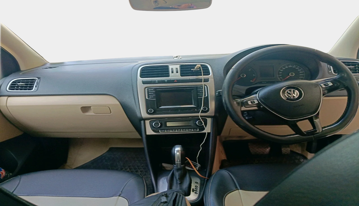 2017 Volkswagen Ameo HIGHLINE PLUS 1.5L AT 16 ALLOY, Diesel, Automatic, 1,18,149 km, interior