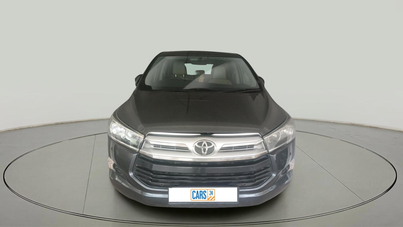 2017 Toyota Innova Crysta 2.7 GX 8 STR, Petrol, Manual, 65,920 km, exterior
