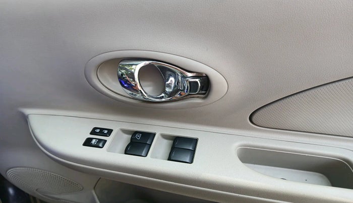 2016 Nissan Micra XL CVT, Petrol, Automatic, 35,974 km, interior