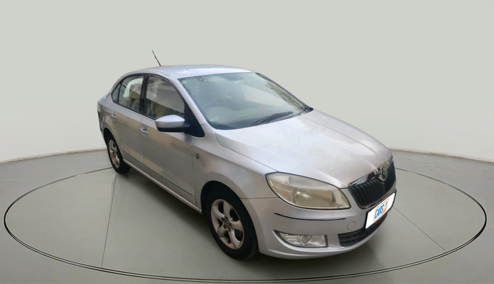 2012 Skoda Rapid ELEGANCE 1.6 MPI MT, Petrol, Manual, 58,608 km, exterior