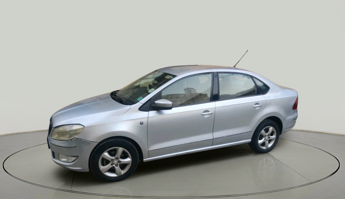 2012 Skoda Rapid ELEGANCE 1.6 MPI MT, Petrol, Manual, 58,608 km, exterior