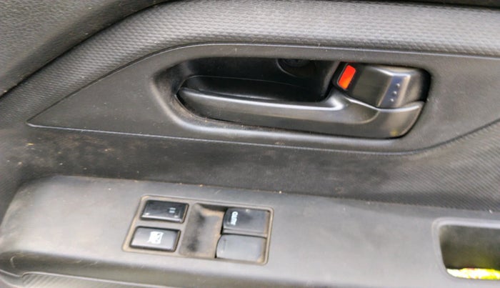 2020 Maruti New Wagon-R LXI CNG 1.0, Petrol, Manual, 1,65,038 km, interior