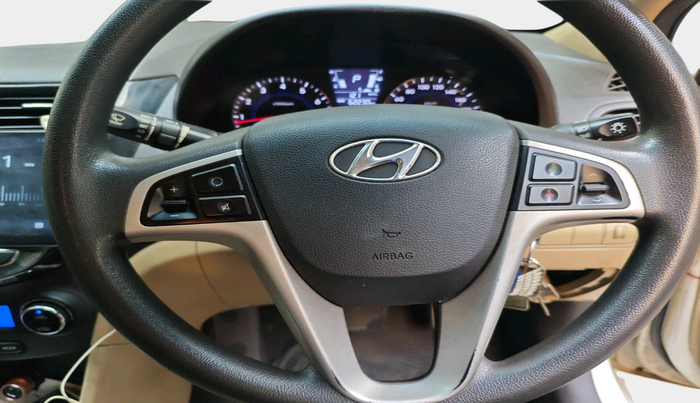 2014 Hyundai Verna FLUIDIC 1.6 VTVT SX AT, Petrol, Automatic, 62,230 km, interior