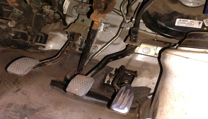 2017 Maruti Eeco 5 STR WITH A/C+HTR, Petrol, Manual, 2,32,491 km, interior