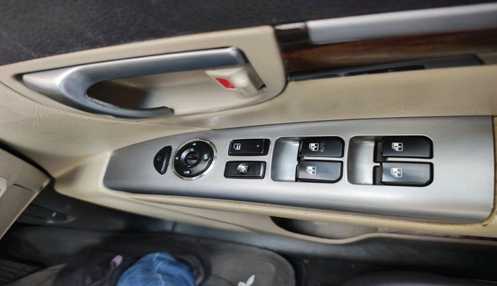 2012 Hyundai Santa Fe 4 WD AT, Diesel, Automatic, 99,882 km, interior