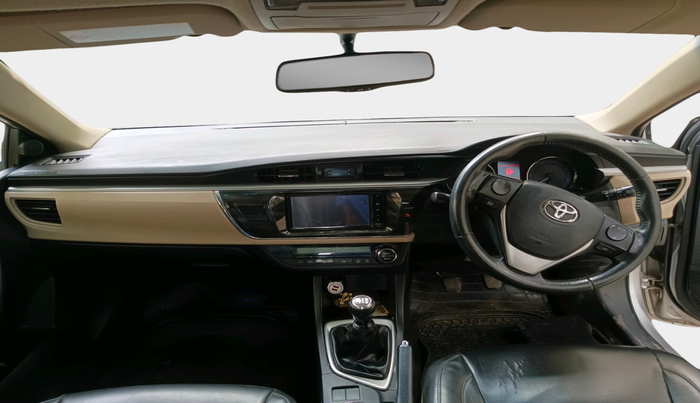 2015 Toyota Corolla Altis G PETROL, Petrol, Manual, 1,08,045 km, interior