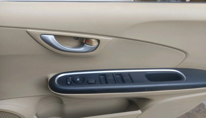 2016 Honda Amaze 1.2L I-VTEC VX AT, Petrol, Automatic, 38,110 km, interior