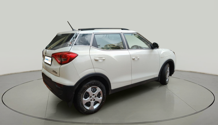 2023 Mahindra XUV300 W6 1.2 PETROL AMT, Petrol, Automatic, 22,655 km, exterior