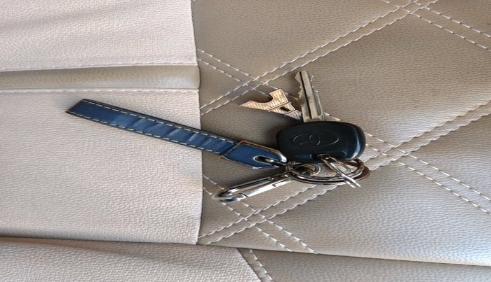 2013 Toyota Etios Liva G, Petrol, Manual, 68,111 km, interior