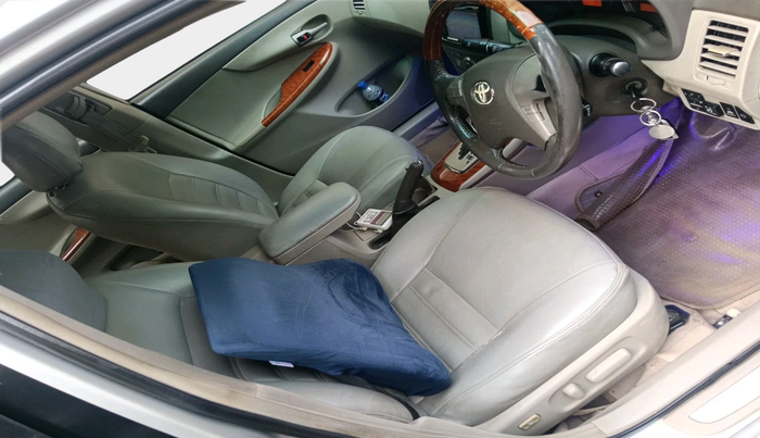 2011 Toyota Corolla Altis VL AT PETROL, Petrol, Automatic, 2,03,363 km, interior