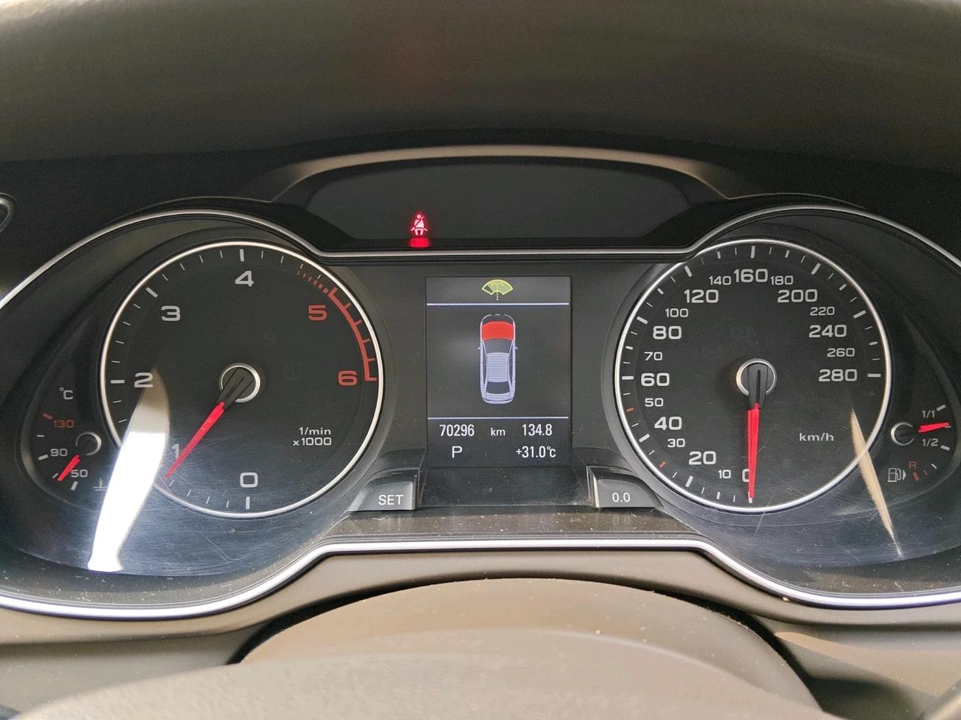 2014 Audi A4 2.0 TDI Multitronic, Diesel, Automatic, 70,296 km, interior
